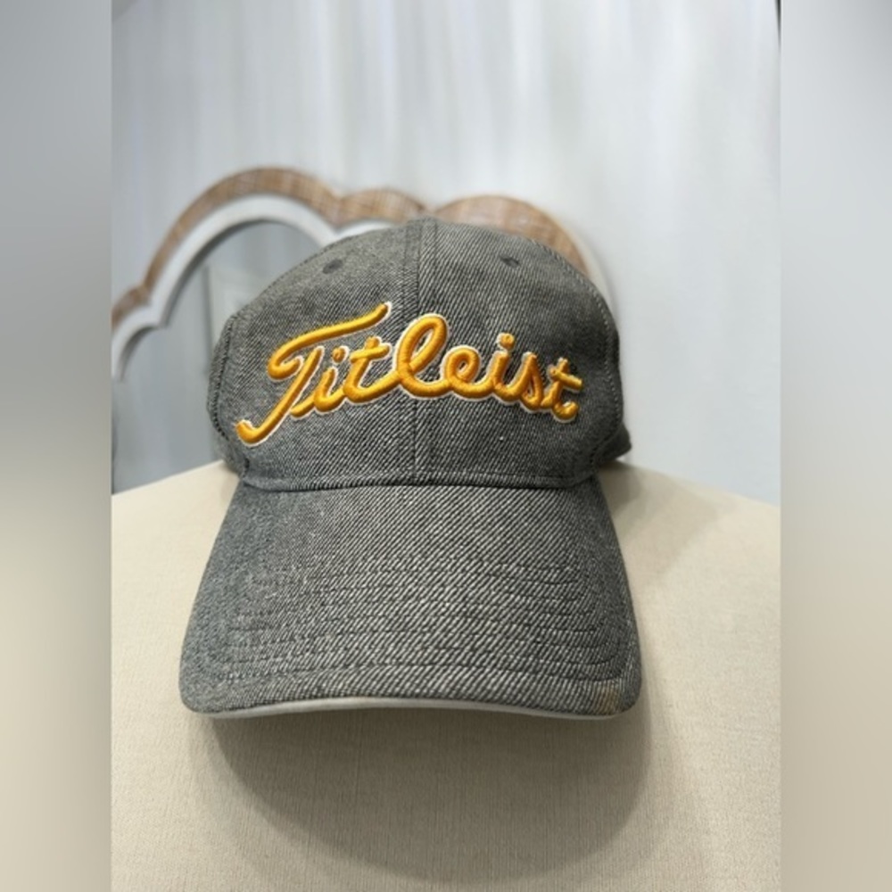 Titleist Adjustable‎ Cap Golf
